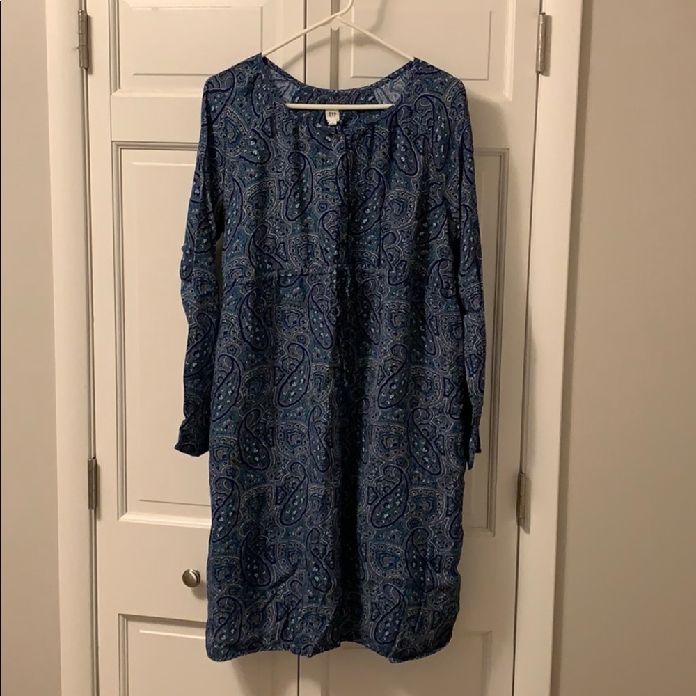 GAP maternity dress